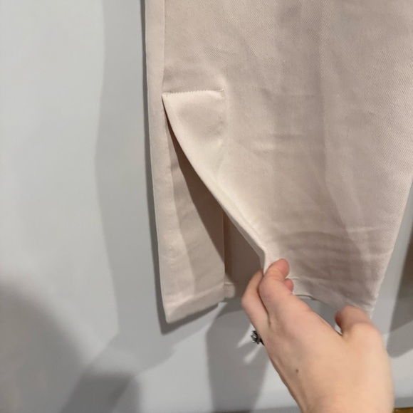 Abercrombie & Fitch Tailored Split Hem Pant - Picture 4 of 11